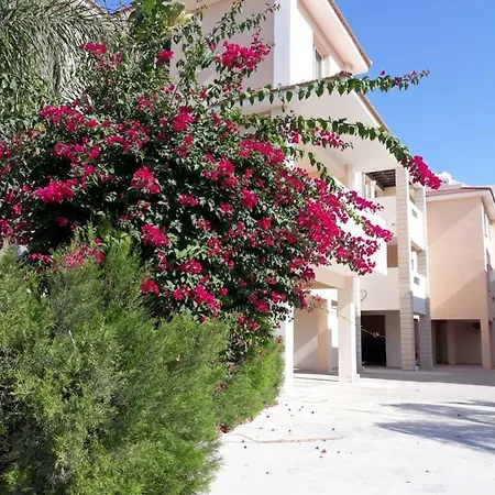 Village D-3 Apartment *